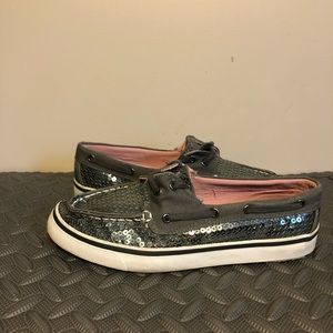 Women’s Arizona Jean Co Grey Sequin Shoe size 8